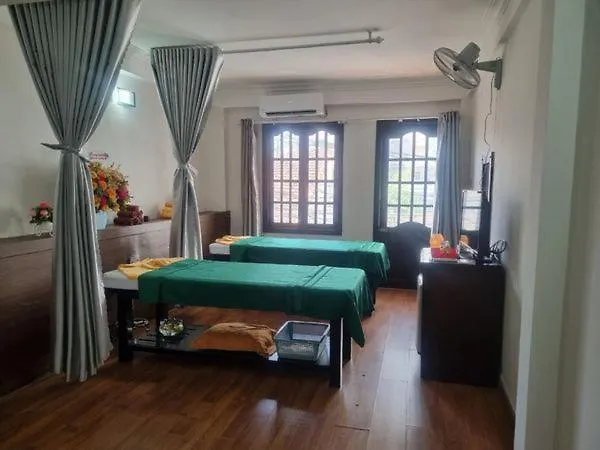 Pho Bien Hotel Nha Trang 2*,  Vietnam